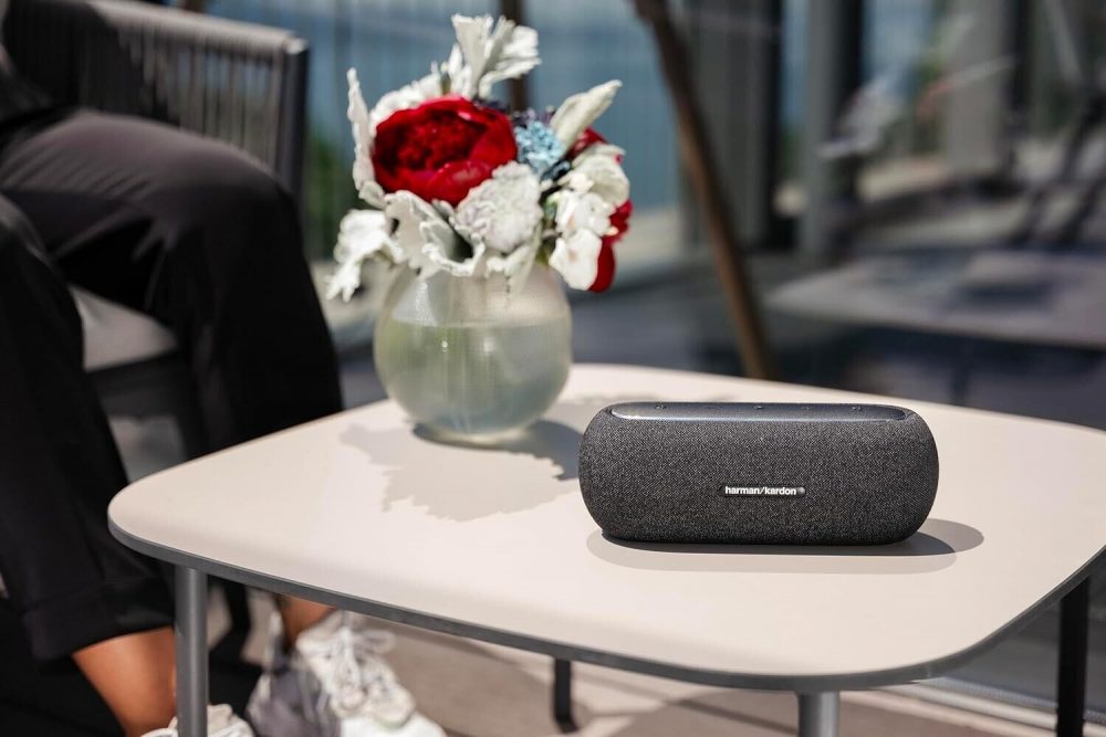 Harman Kardon Luna Portable Bluetooth Speaker, Waterproof Design With Up to 12hr - Image 13