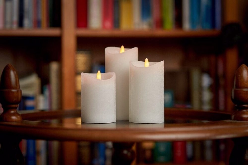 Realistic wax Led Candles Set of 3 PCS With Timer Battery Powered Operated Flame - Image 4
